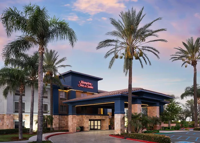 Hampton Inn & Suites Ontario